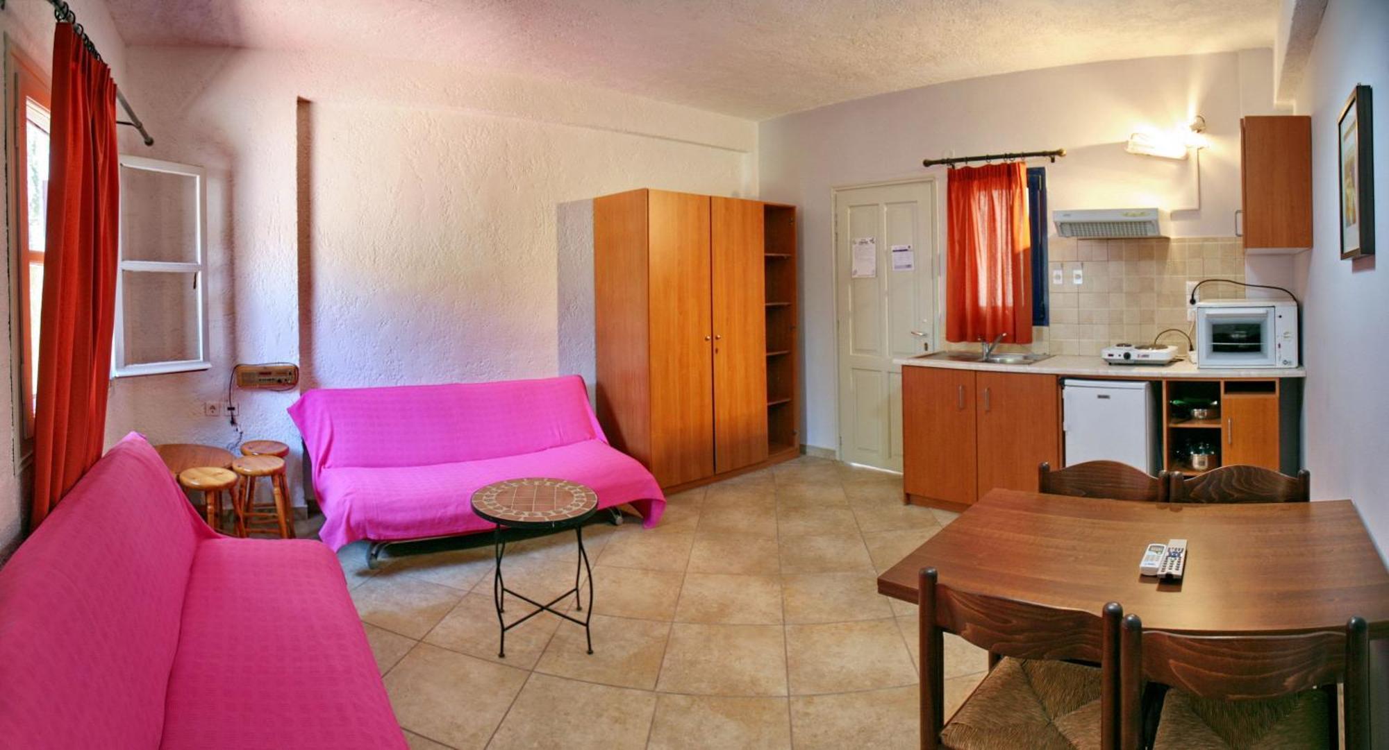 9 Musses Hotel Apartments Skala Mistegnon Quarto foto